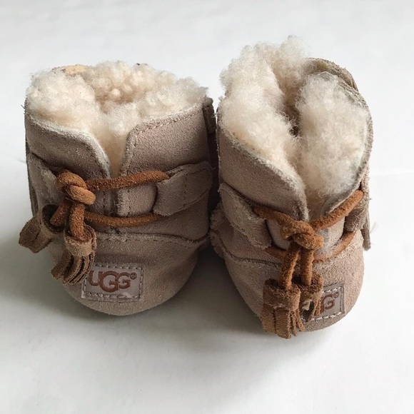 UGG Zayden Tassel suede boots VGUC size 2/3 toddler - Picture 7 of 9